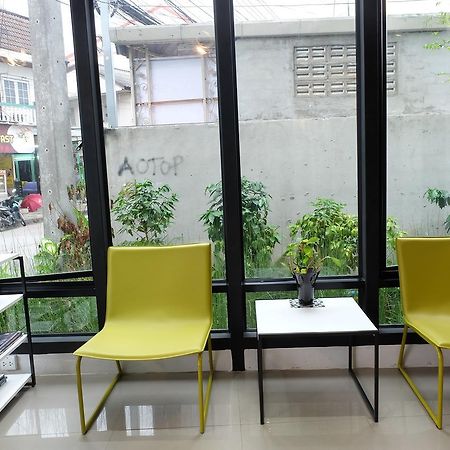Dewyhouse Hostel Chiang Mai Ngoại thất bức ảnh