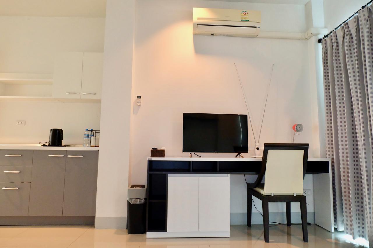 Dewyhouse Hostel Chiang Mai Ngoại thất bức ảnh