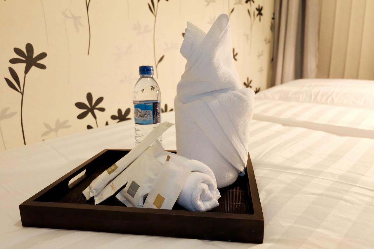 Dewyhouse Hostel Chiang Mai Ngoại thất bức ảnh