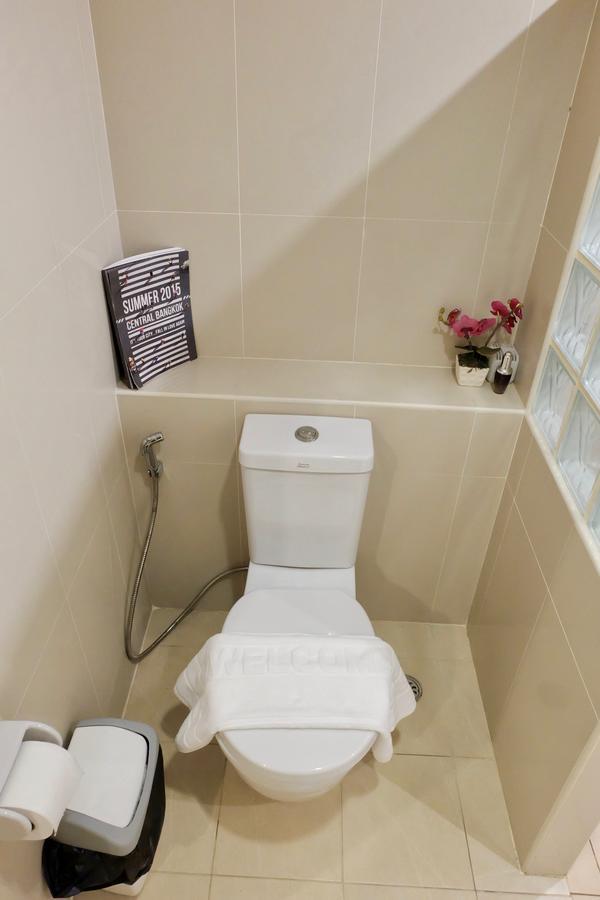 Dewyhouse Hostel Chiang Mai Ngoại thất bức ảnh